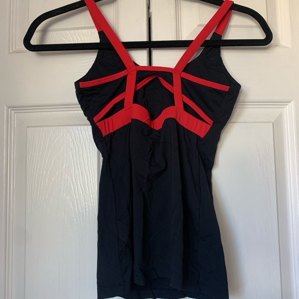 Workout top with a back design
